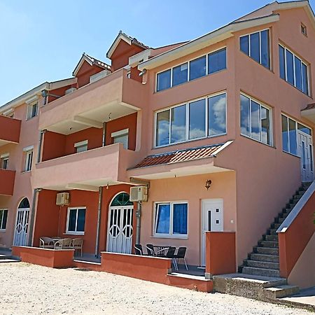 Apartmani Slado Trebinje Buitenkant foto